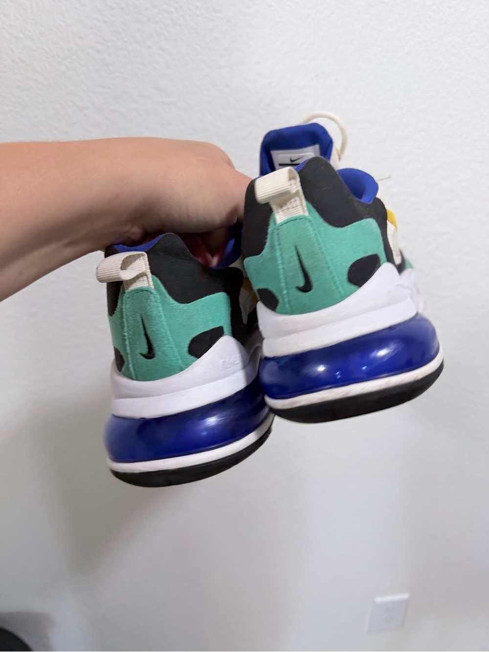Nike Airmax 270 react multi color - Picture 8 of 9